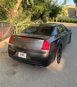 كرايسلر 300